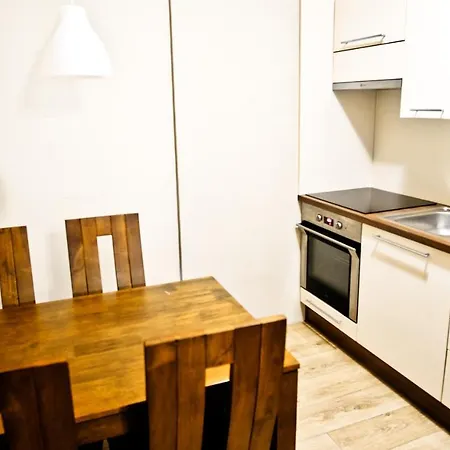 Apartment Apartman C. 27 Vsemina